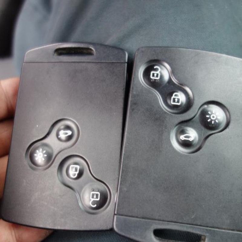 Ceinture arriere droit RENAULT LAGUNA 3 Photo n°12
