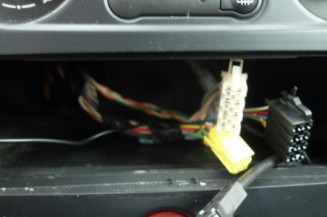 Serrure arriere droit RENAULT CLIO 3