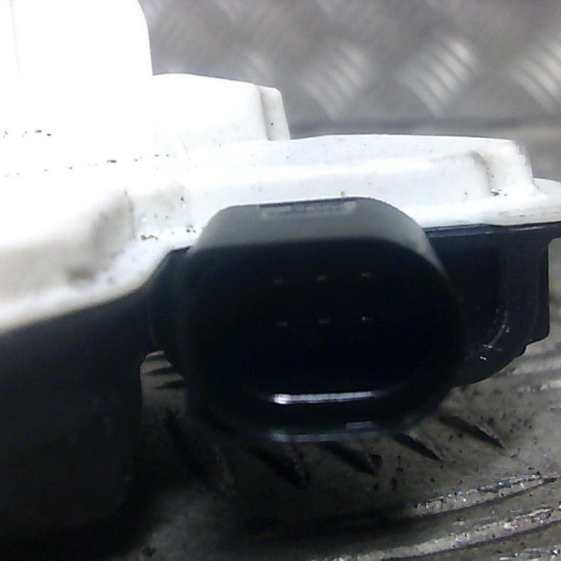 Serrure arriere droit VOLKSWAGEN TIGUAN 1 Photo n°2