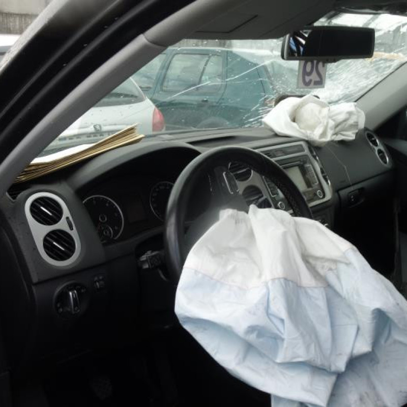 Serrure arriere droit VOLKSWAGEN TIGUAN 1 Photo n°8
