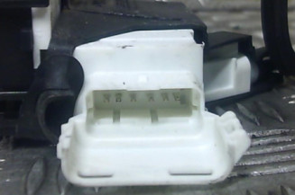 Serrure avant droit CITROEN C4 1