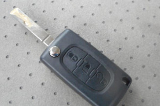 Serrure avant droit CITROEN C4 1