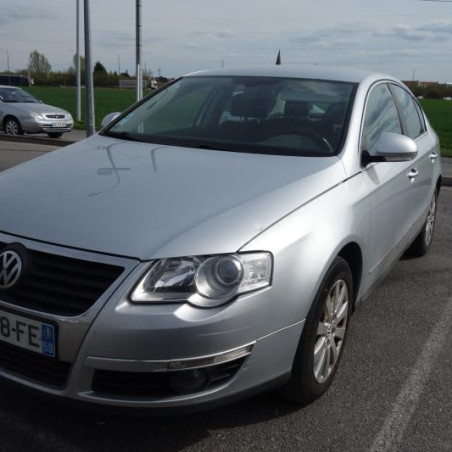 Amortisseur avant droit VOLKSWAGEN PASSAT 5 Photo n°1