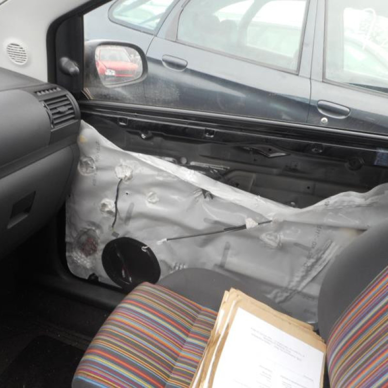 Amortisseur avant droit VOLKSWAGEN FOX Photo n°7