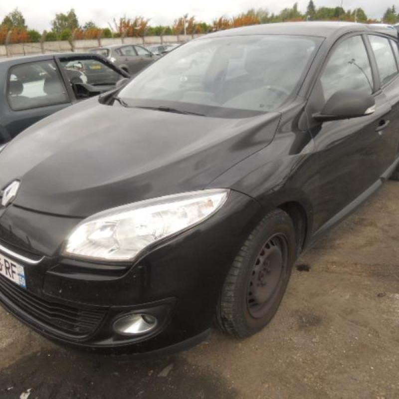 Pretensionneur de ceinture avant droit RENAULT MEGANE 3 Photo n°4