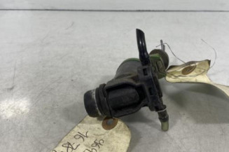 Pompe lave glace avant RENAULT CLIO 3