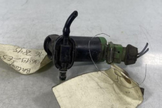Pompe lave glace avant RENAULT CLIO 3