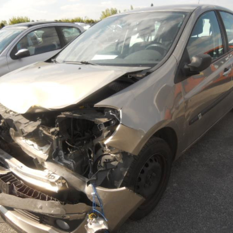 Pompe lave glace avant RENAULT CLIO 3 Photo n°4