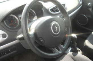 Pompe lave glace avant RENAULT CLIO 3