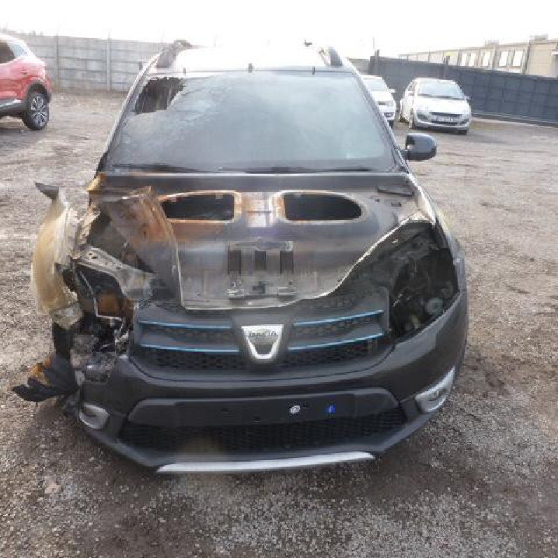 Pivot de moyeu avant droit DACIA SANDERO 2 Photo n°1
