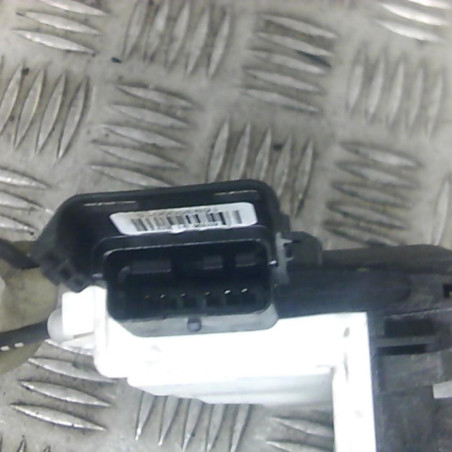 Serrure avant droit PEUGEOT PARTNER 2