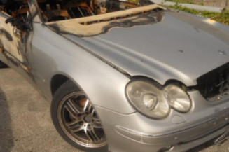 Renfort pare choc avant (traverse) MERCEDES CLASSE CLK 209