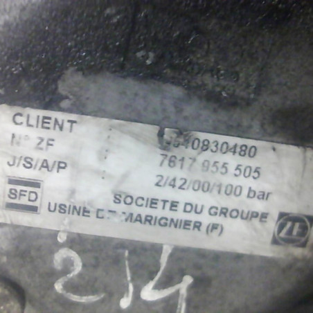 Pompe de direction PEUGEOT 406 Photo n°1