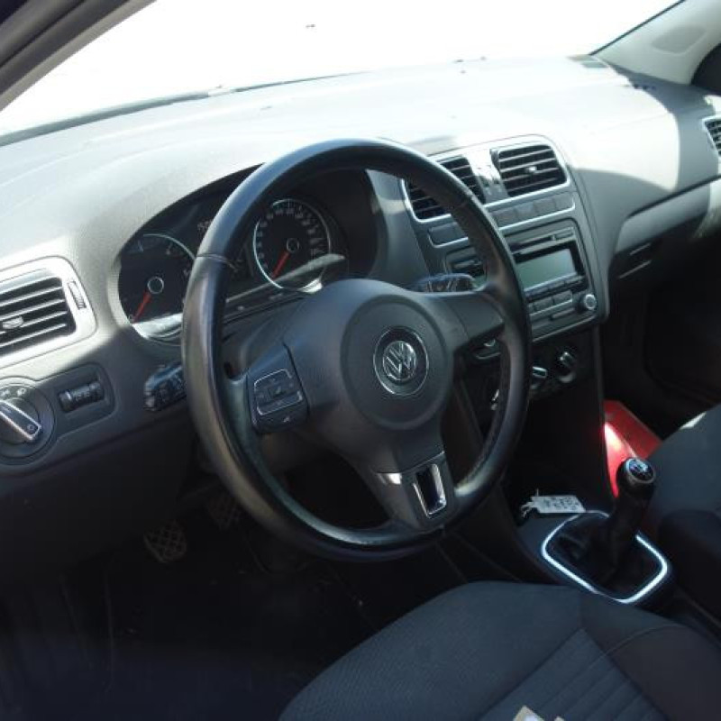 Serrure avant droit VOLKSWAGEN POLO 5 Photo n°8