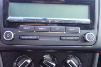 Serrure avant droit VOLKSWAGEN POLO 5