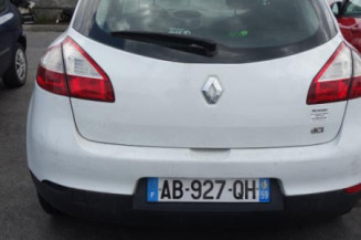 Pretensionneur de ceinture avant droit RENAULT MEGANE 3