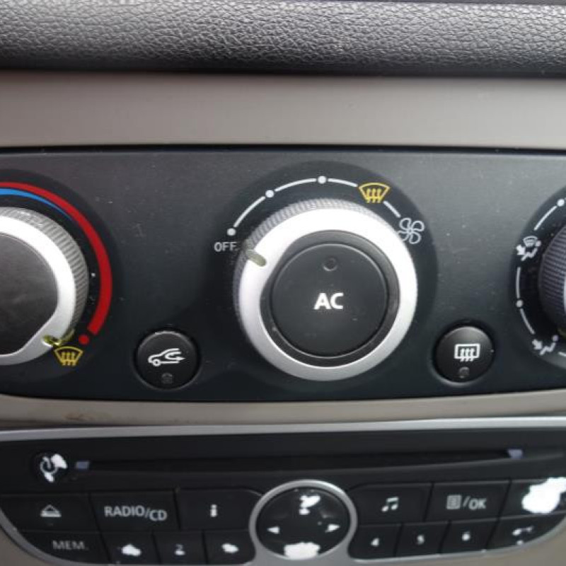 Pretensionneur de ceinture avant gauche RENAULT MEGANE 3 Photo n°11