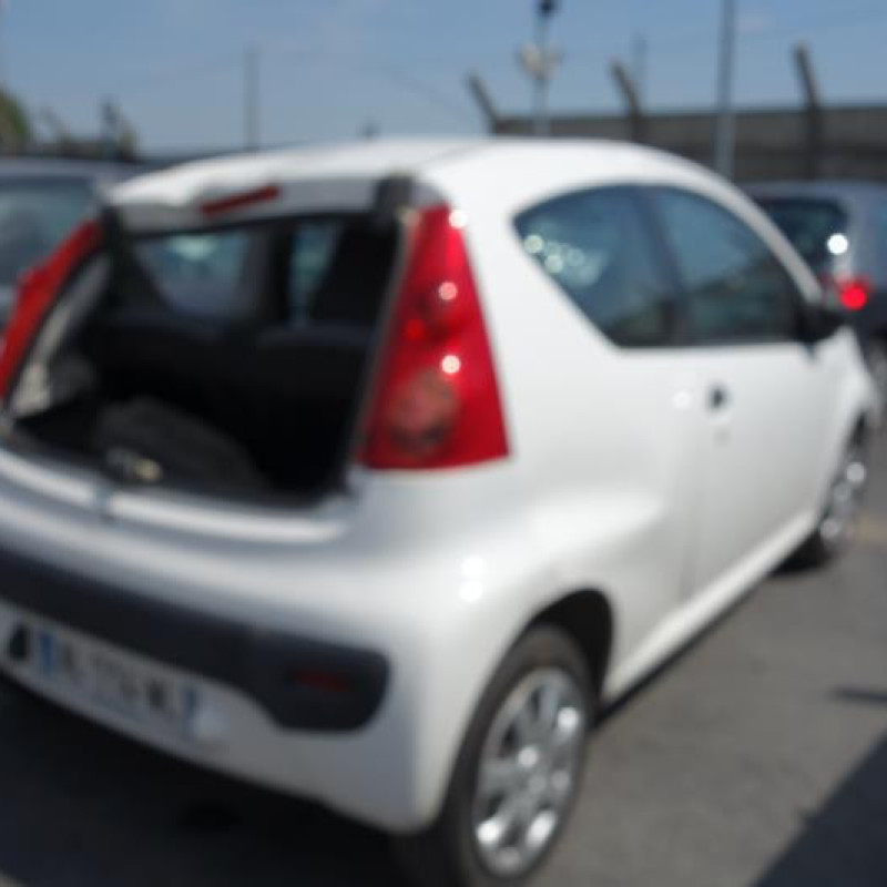 Amortisseur avant droit PEUGEOT 107 Photo n°3