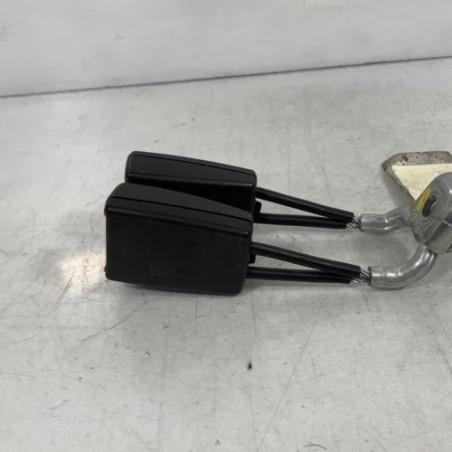 Attache ceinture arriere gauche SEAT IBIZA 4