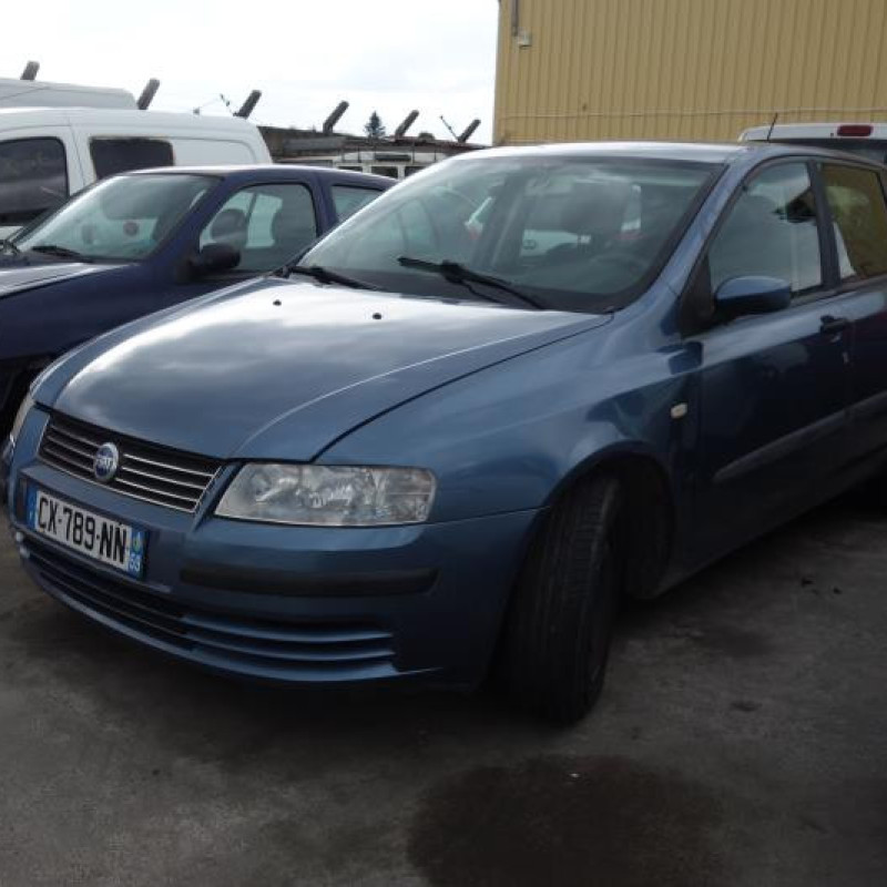 Retroviseur droit FIAT STILO Photo n°4