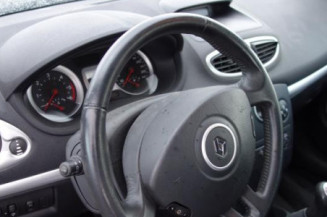 Pretensionneur de ceinture avant droit RENAULT CLIO 3
