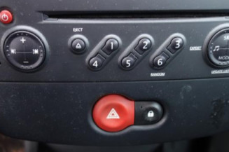 Pretensionneur de ceinture avant droit RENAULT CLIO 3