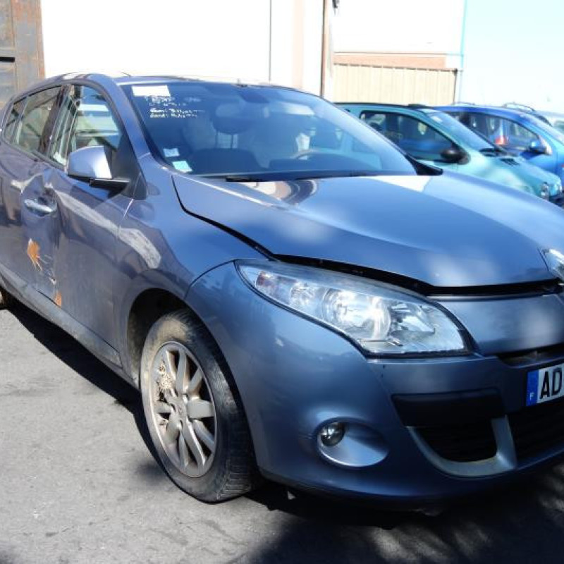 Pretensionneur de ceinture avant droit RENAULT MEGANE 3 Photo n°5