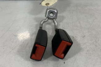 Attache ceinture arriere gauche SEAT IBIZA 4 Photo n°1