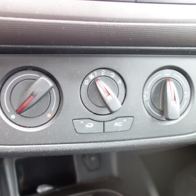 Ceinture arriere gauche SEAT IBIZA 4 Photo n°9