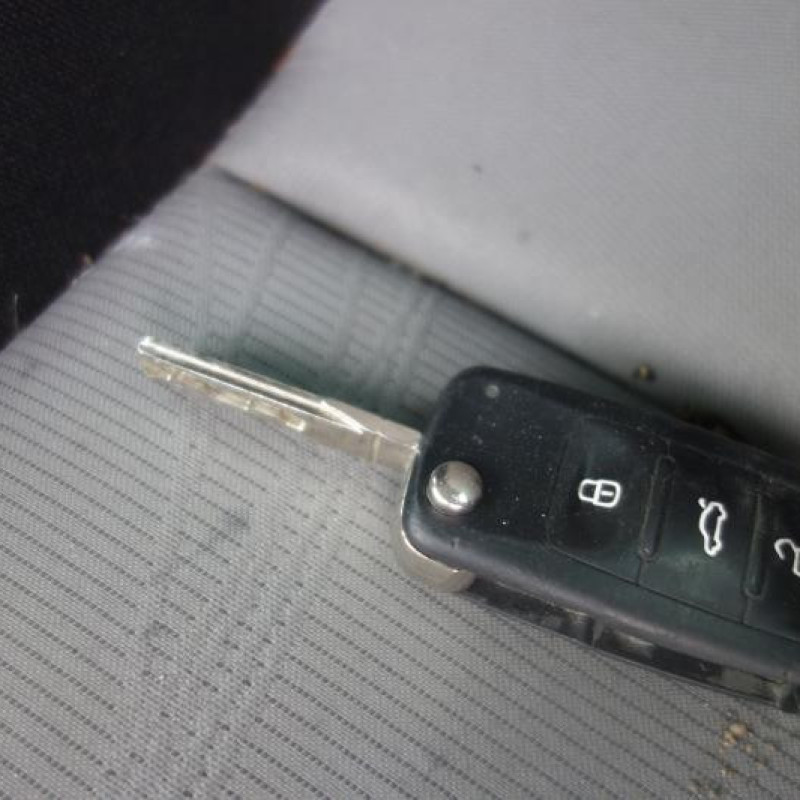 Ceinture arriere gauche SEAT IBIZA 4 Photo n°11