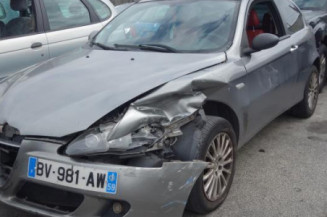 Pretensionneur de ceinture avant droit ALFA ROMEO 147