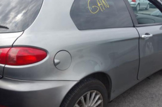 Pretensionneur de ceinture avant droit ALFA ROMEO 147