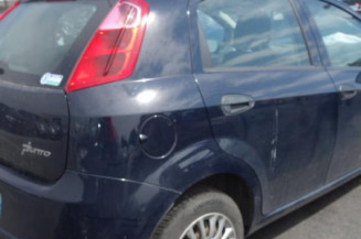 Porte avant droit FIAT GRANDE PUNTO