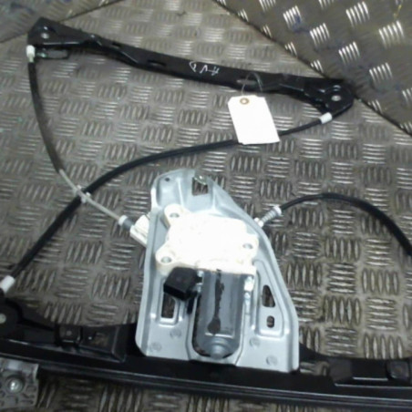 Leve vitre electrique avant droit MERCEDES CLASSE C 203 COUPE SPORT Photo n°1