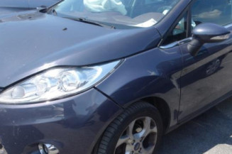 Ceinture arriere droit FORD FIESTA 6