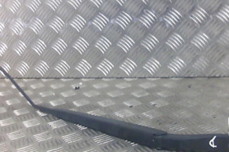 Bras essuie glace avant droit RENAULT MEGANE 3 Photo n°1