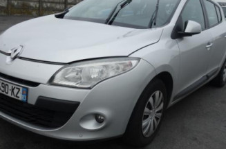 Pretensionneur de ceinture avant droit RENAULT MEGANE 3