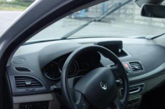 Pretensionneur de ceinture avant droit RENAULT MEGANE 3