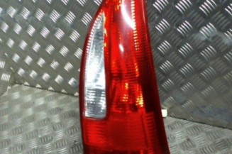 Feu arriere principal droit (feux) MAZDA PREMACY Photo n°1