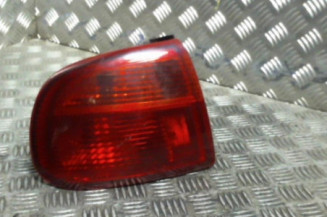 Feu arriere principal gauche (feux) SEAT TOLEDO 2 Photo n°1
