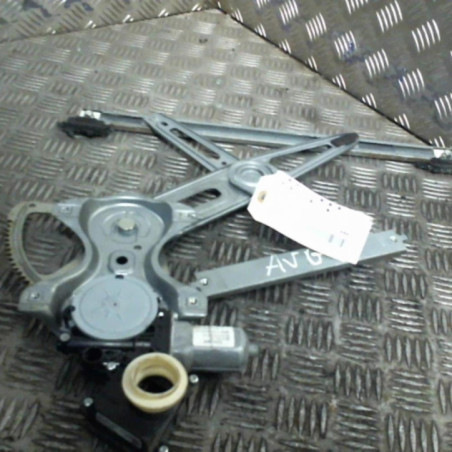Leve vitre electrique avant gauche TOYOTA YARIS 2 Photo n°1