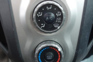 Serrure avant droit TOYOTA YARIS 2