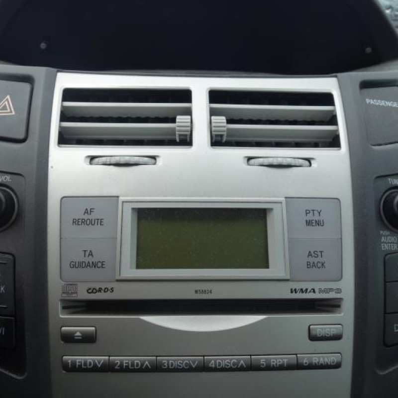 Serrure avant droit TOYOTA YARIS 2 Photo n°9