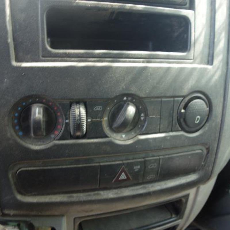 Serrure avant droit MERCEDES SPRINTER 2 Photo n°10