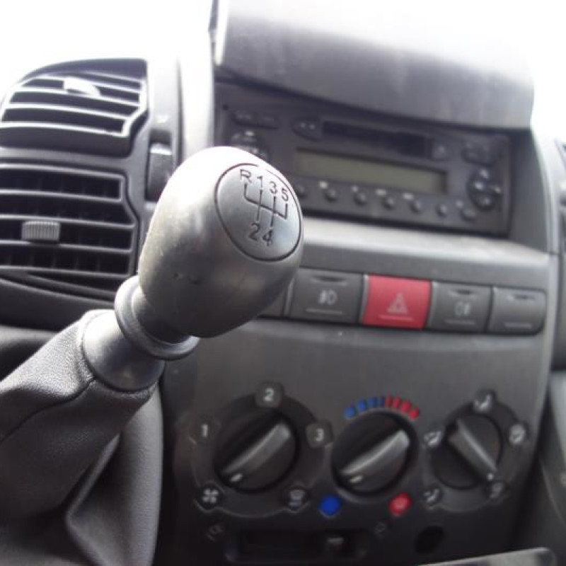 Serrure avant droit CITROEN JUMPER 2 Photo n°8