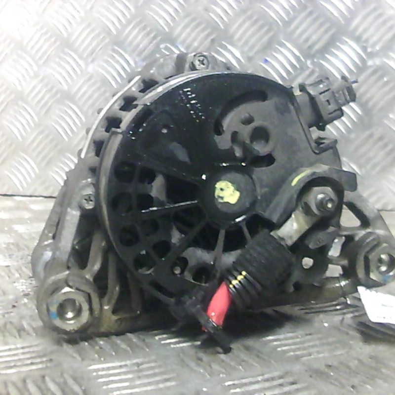 Alternateur OPEL CORSA D Photo n°2