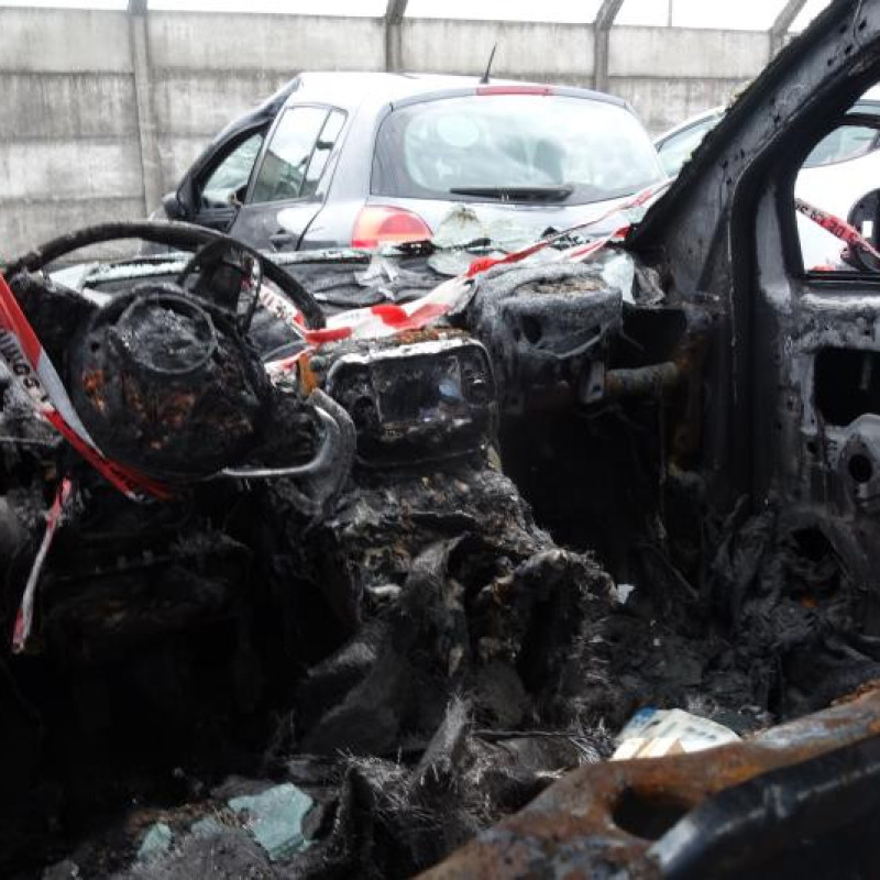 Bloc ABS (freins anti-blocage) FIAT 500 2 Photo n°7