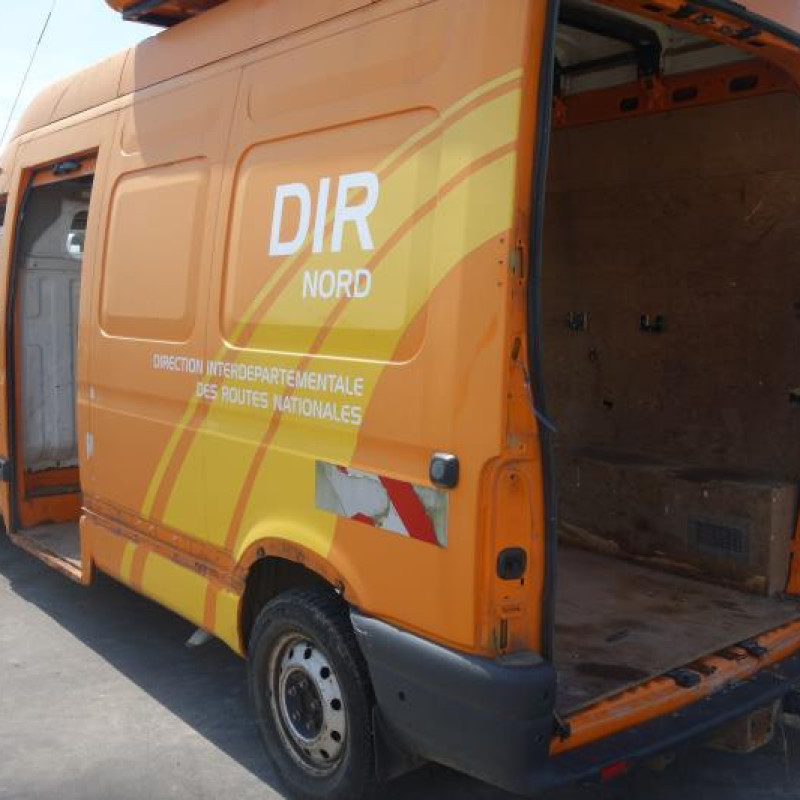 Aile avant gauche RENAULT MASTER 2 Photo n°5