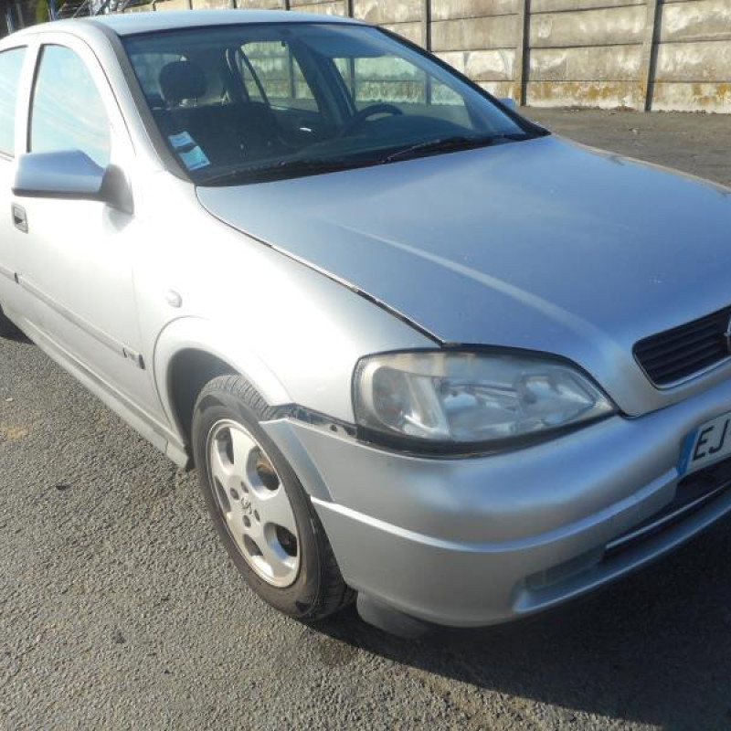 Compresseur clim OPEL ASTRA G Photo n°5