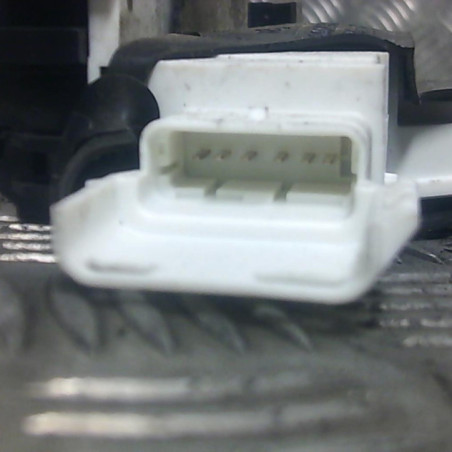 Serrure avant droit CITROEN C4 1